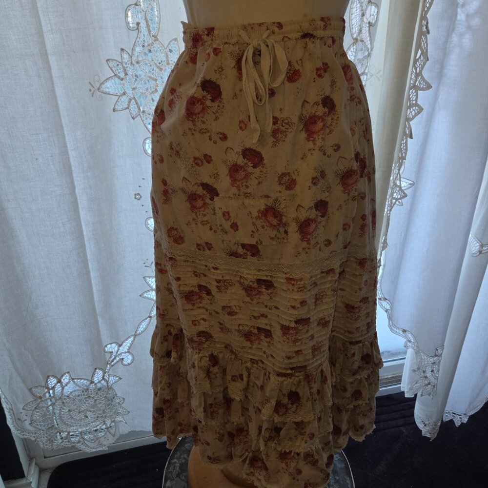 Magnolia Pearl Cotton Rose Print Ivory Ruffled Pin Tucked Skirt OS - Picture 2 of 10